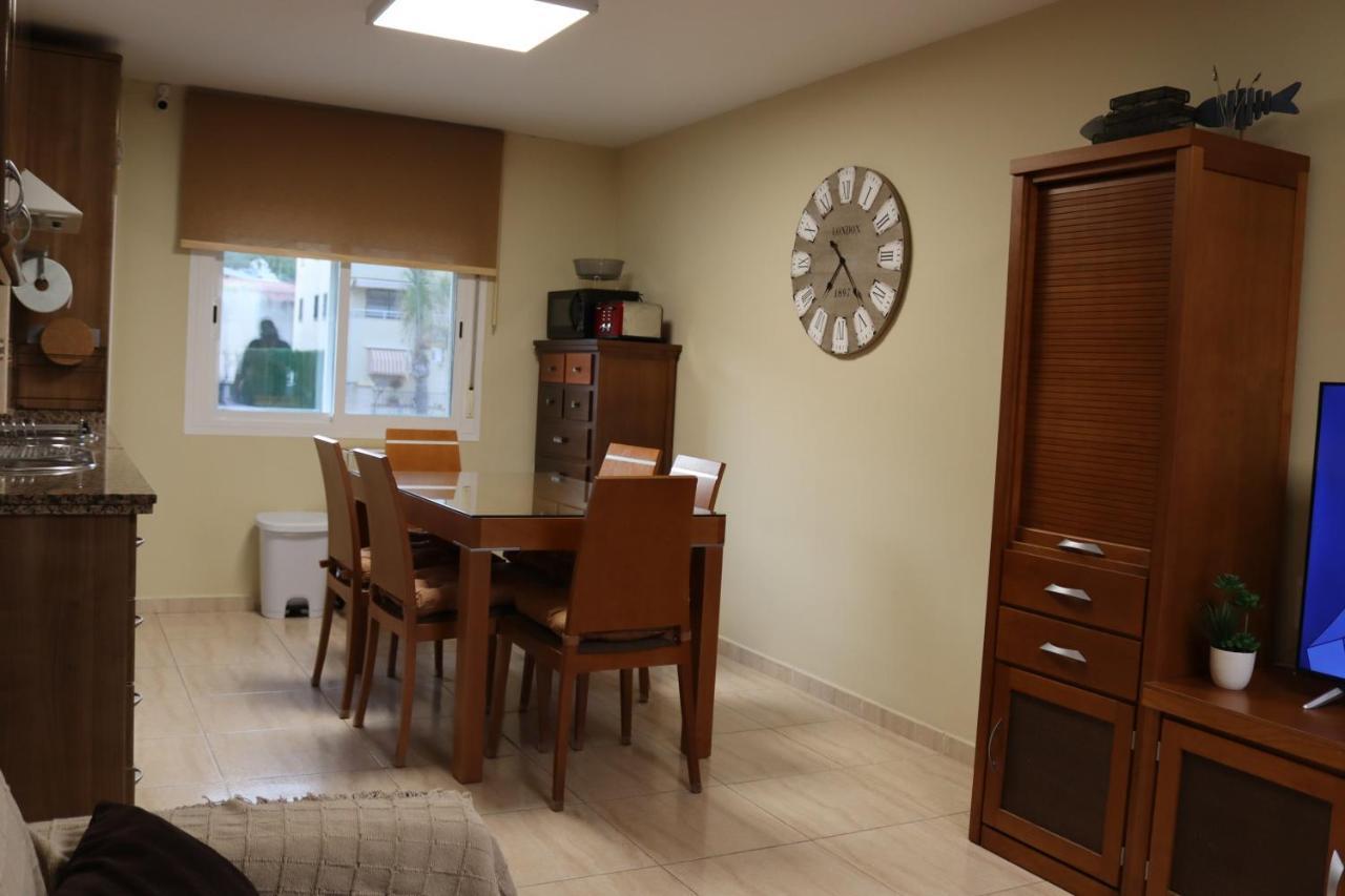 Apartamentos Carihuela Playa, Acogedor, Wifi Y Fibra Optica Torremolinos Eksteriør billede